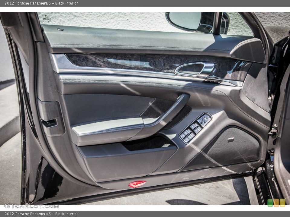 Black Interior Door Panel for the 2012 Porsche Panamera S #82811196