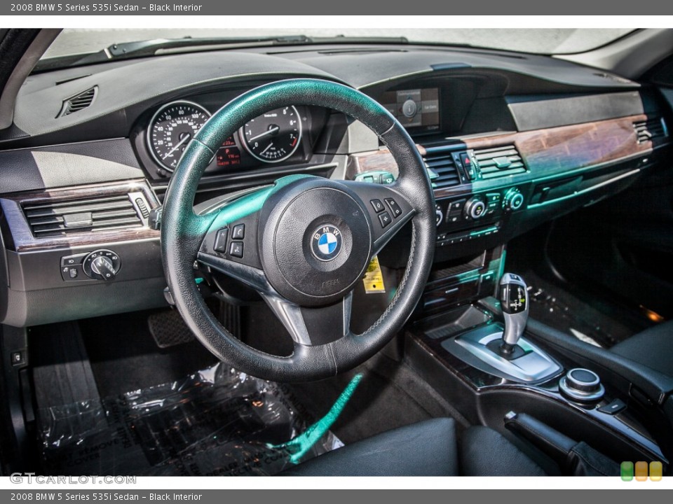 Black Interior Dashboard for the 2008 BMW 5 Series 535i Sedan #82816099