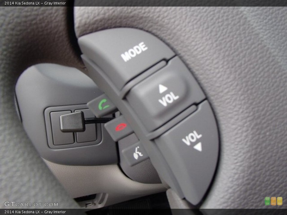 Gray Interior Controls for the 2014 Kia Sedona LX #82827104