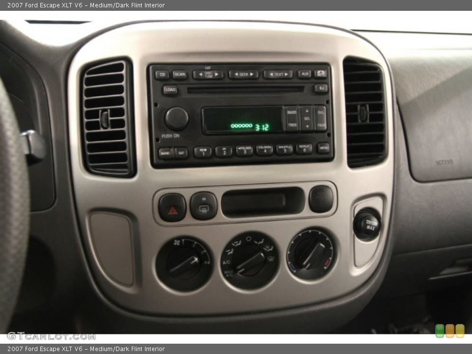 Medium/Dark Flint Interior Controls for the 2007 Ford Escape XLT V6 #82827415