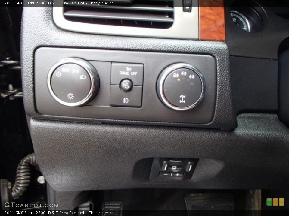 Ebony Interior Controls for the 2011 GMC Sierra 2500HD SLT Crew Cab 4x4 #82830651