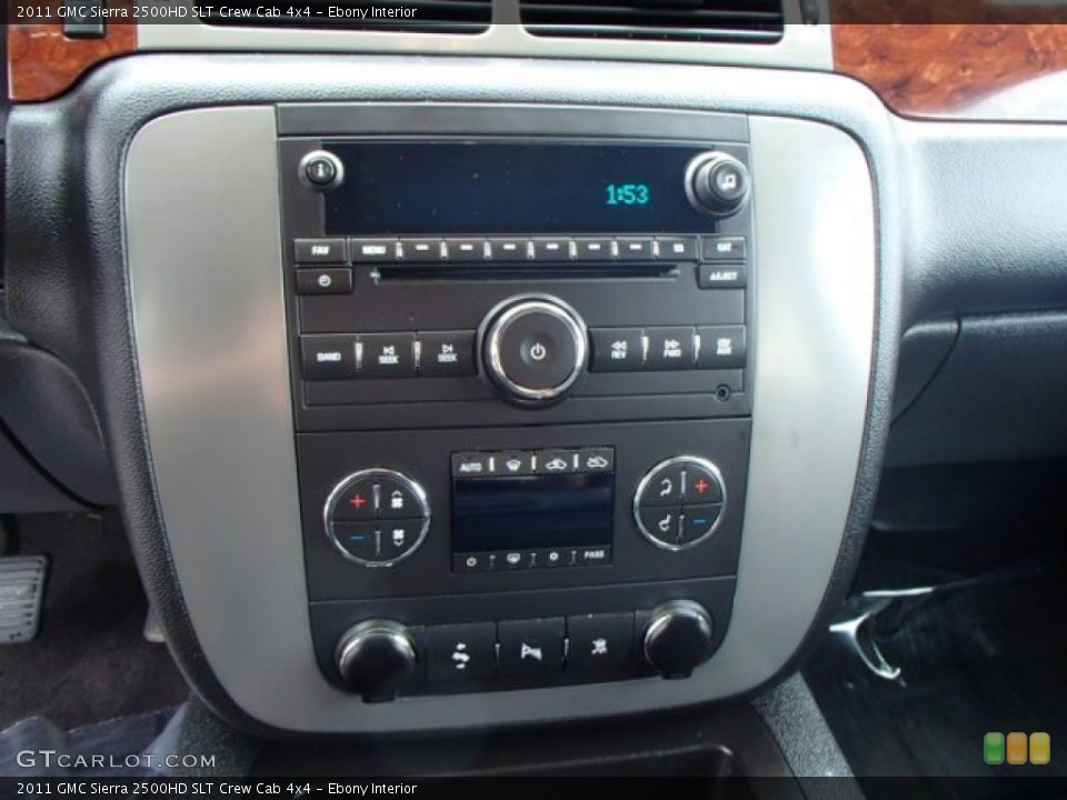 Ebony Interior Controls for the 2011 GMC Sierra 2500HD SLT Crew Cab 4x4 #82830673