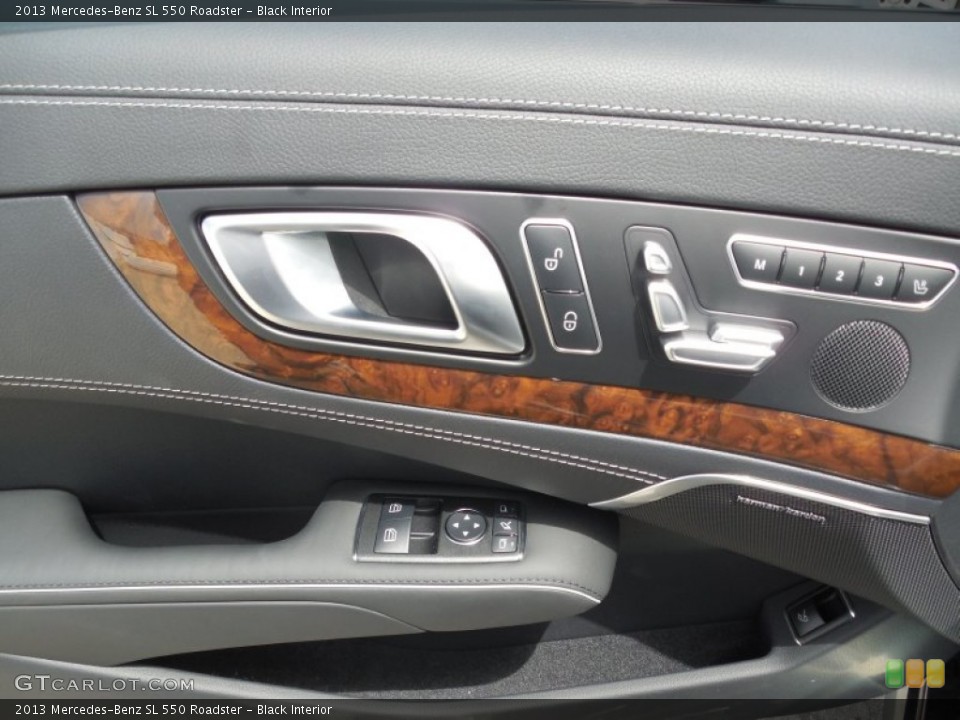 Black Interior Controls for the 2013 Mercedes-Benz SL 550 Roadster #82857866