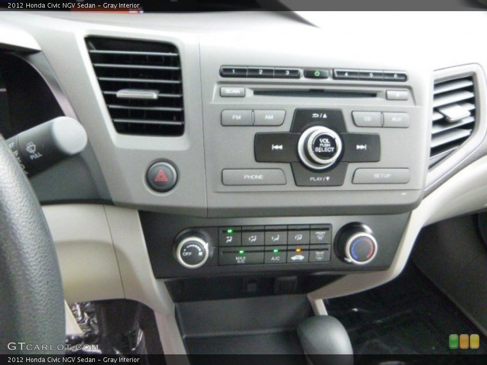 Gray Interior Controls for the 2012 Honda Civic NGV Sedan #82859221