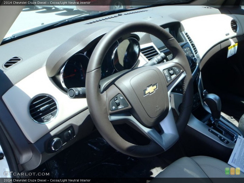 Cocoa/Light Neutral Interior Steering Wheel for the 2014 Chevrolet Cruze Diesel #82859605