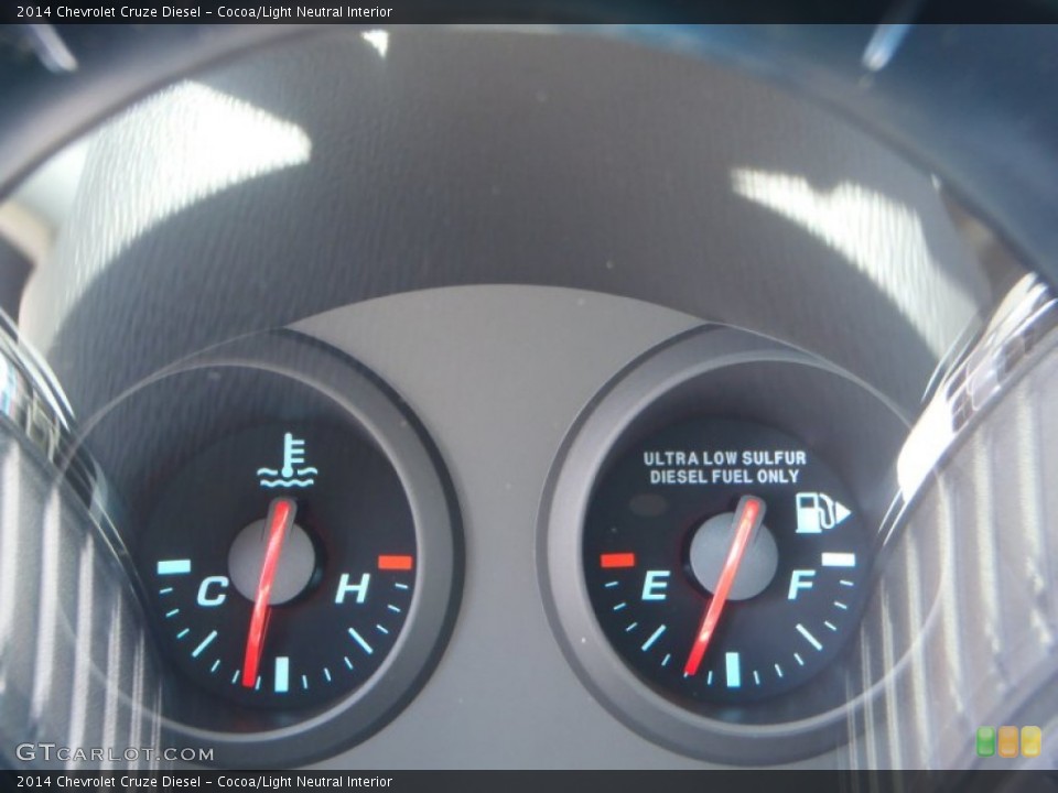 Cocoa/Light Neutral Interior Gauges for the 2014 Chevrolet Cruze Diesel #82859766