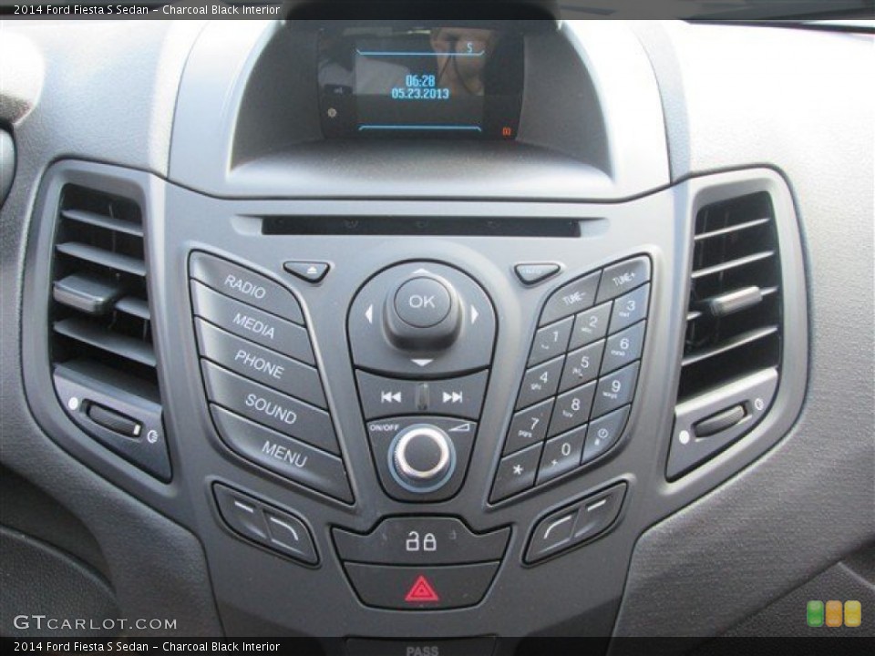 Charcoal Black Interior Controls for the 2014 Ford Fiesta S Sedan #82862012