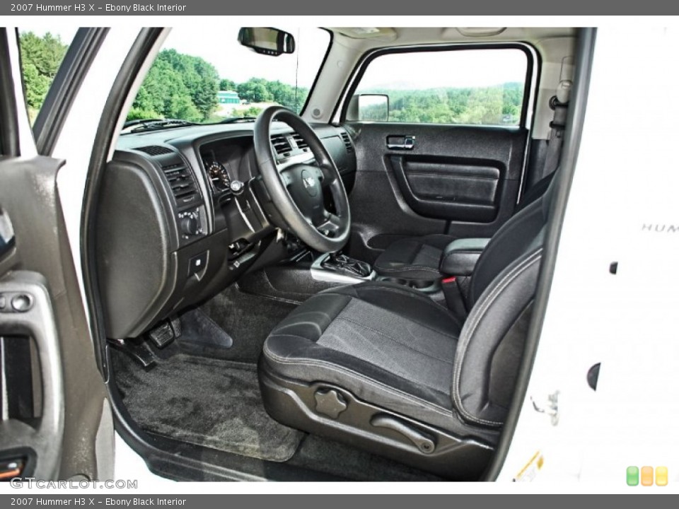 Ebony Black Interior Photo for the 2007 Hummer H3 X #82876363