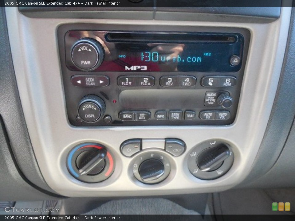 Dark Pewter Interior Controls for the 2005 GMC Canyon SLE Extended Cab 4x4 #82876365