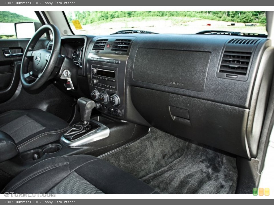 Ebony Black Interior Dashboard for the 2007 Hummer H3 X #82876546