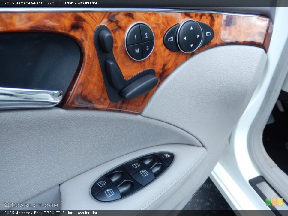 Ash Interior Controls for the 2006 Mercedes-Benz E 320 CDI Sedan #82880765