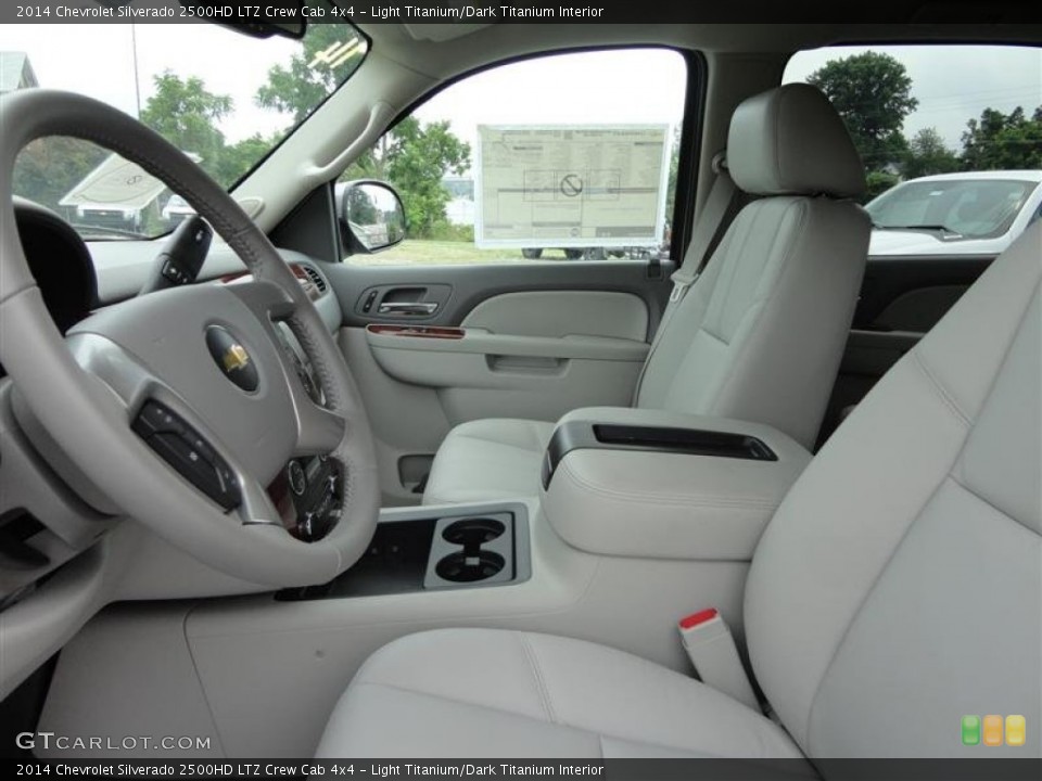 Light Titanium/Dark Titanium Interior Photo for the 2014 Chevrolet Silverado 2500HD LTZ Crew Cab 4x4 #82885000
