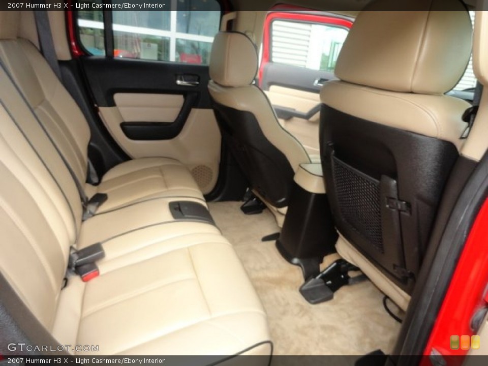 Light Cashmere/Ebony Interior Rear Seat for the 2007 Hummer H3 X #82885984