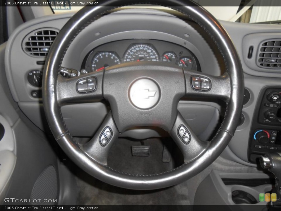 Light Gray Interior Steering Wheel for the 2006 Chevrolet TrailBlazer LT 4x4 #82889759