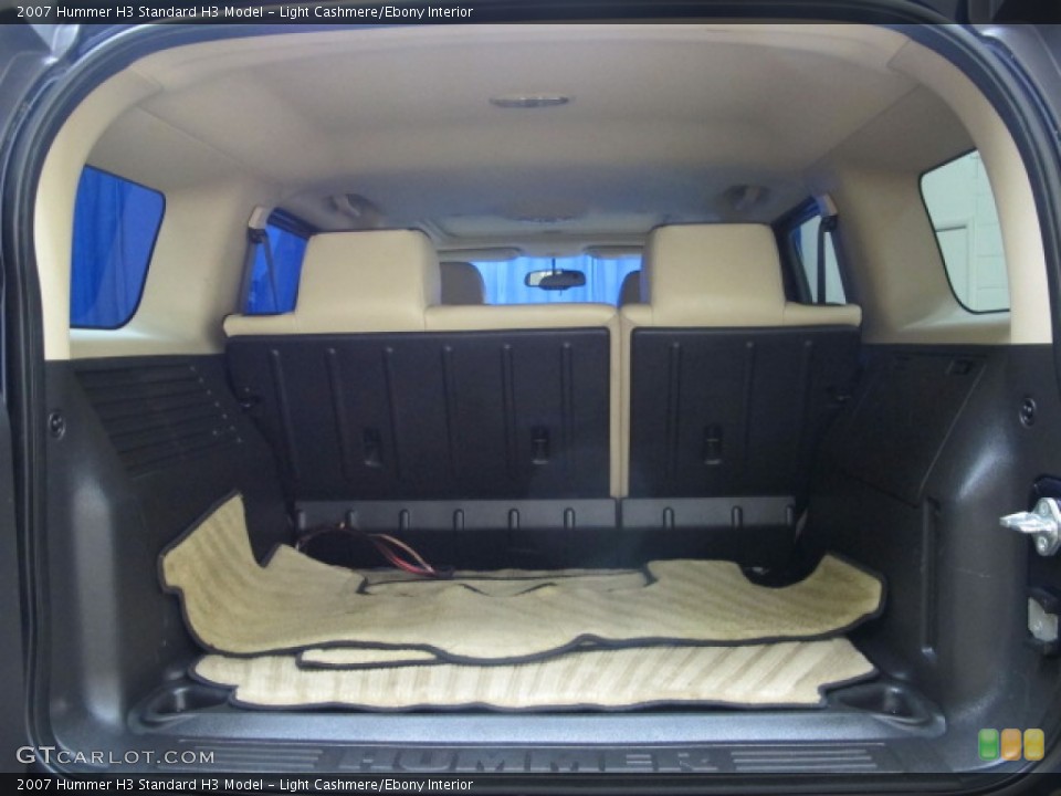 Light Cashmere/Ebony Interior Trunk for the 2007 Hummer H3  #82910415