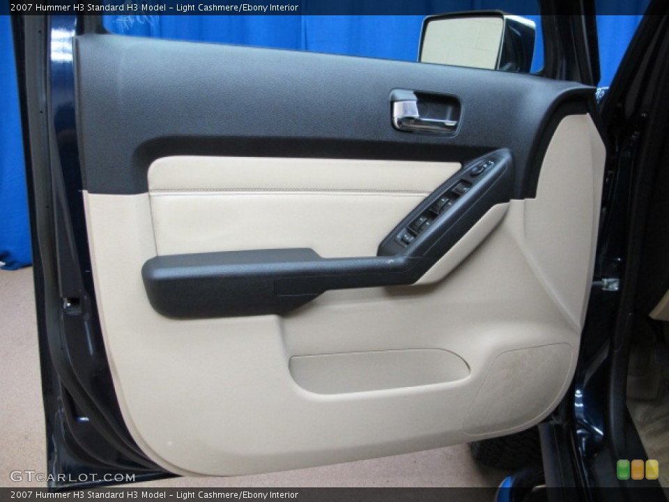 Light Cashmere/Ebony Interior Door Panel for the 2007 Hummer H3  #82910962
