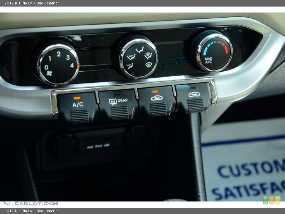 Black Interior Controls for the 2012 Kia Rio LX #82911656