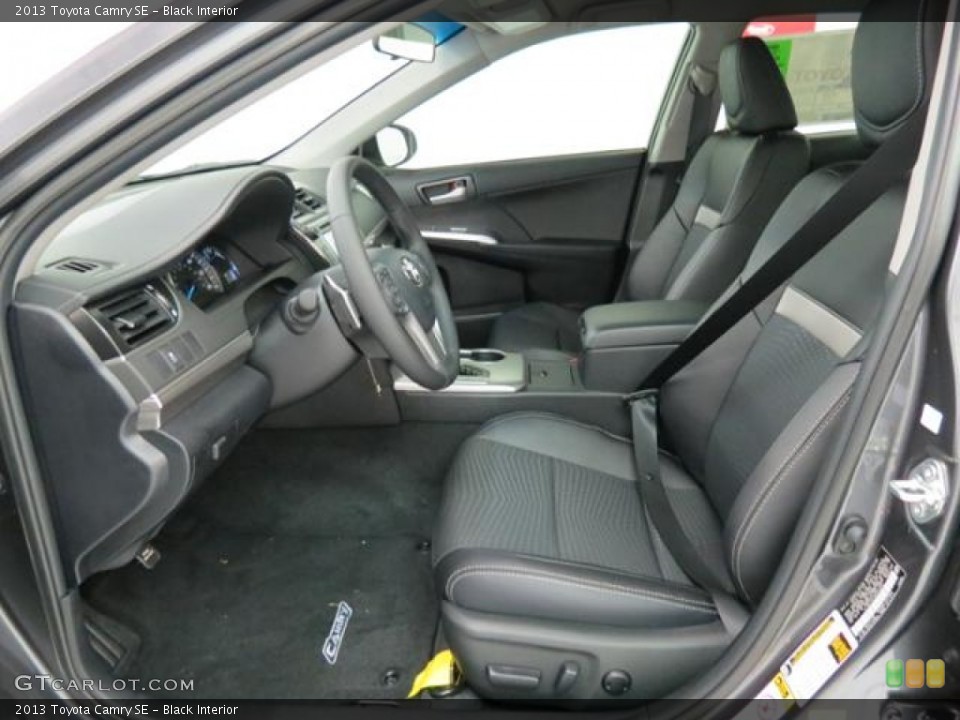 Black Interior Photo for the 2013 Toyota Camry SE #82919633