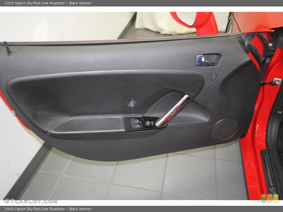 Black Interior Door Panel for the 2009 Saturn Sky Red Line Roadster #82925830