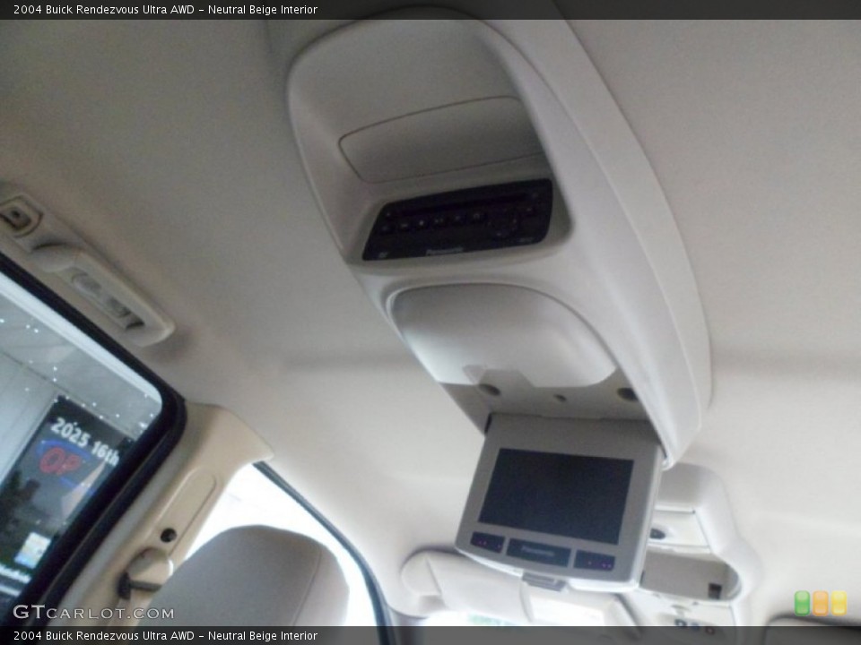 Neutral Beige Interior Entertainment System for the 2004 Buick Rendezvous Ultra AWD #82928512