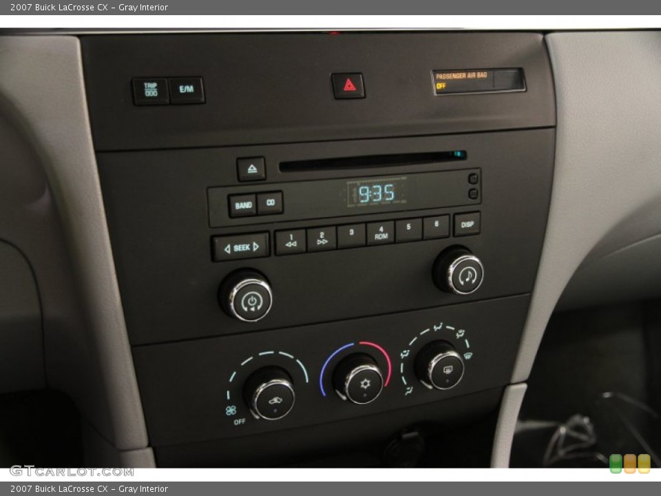Gray Interior Controls for the 2007 Buick LaCrosse CX #82936508