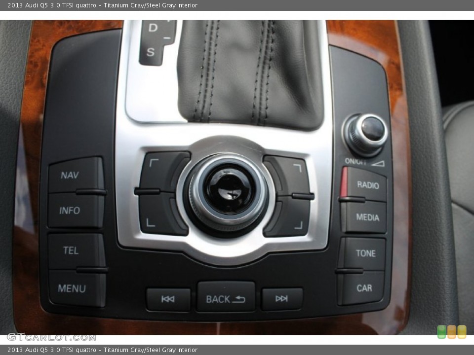 Titanium Gray/Steel Gray Interior Controls for the 2013 Audi Q5 3.0 TFSI quattro #82941252