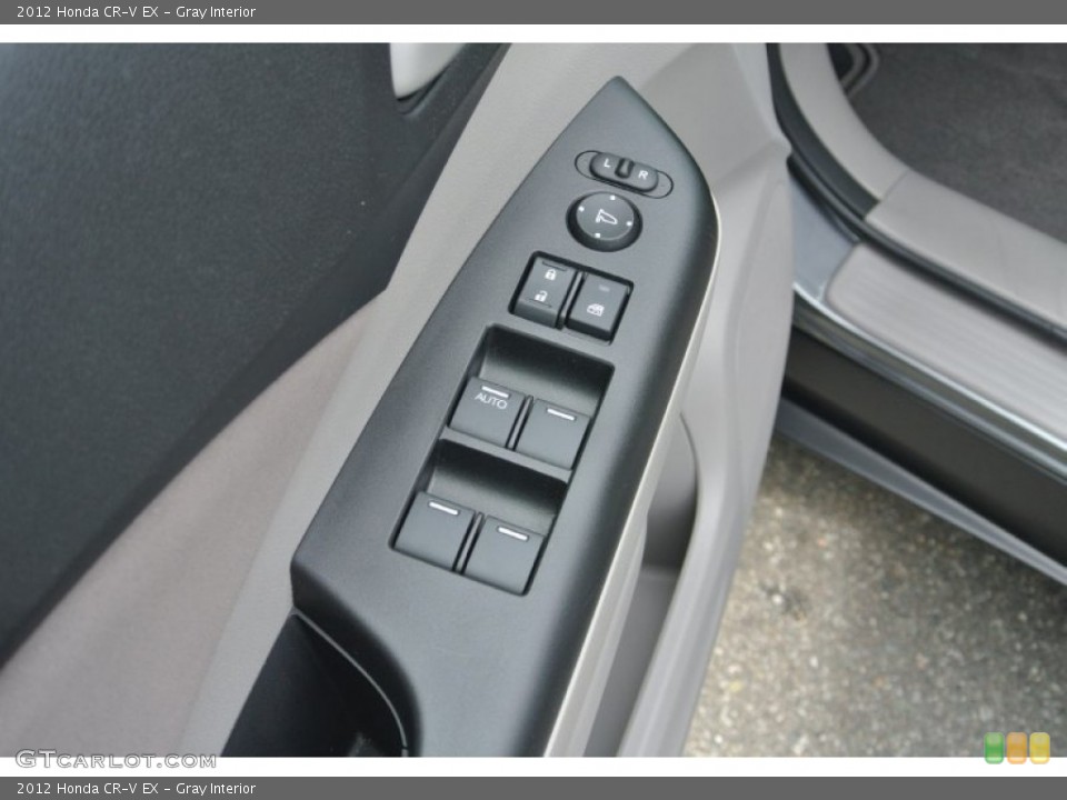 Gray Interior Controls for the 2012 Honda CR-V EX #82943192
