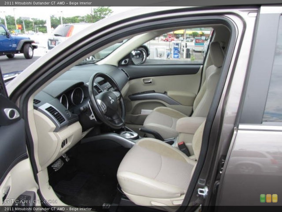 Beige Interior Photo for the 2011 Mitsubishi Outlander GT AWD #82945345