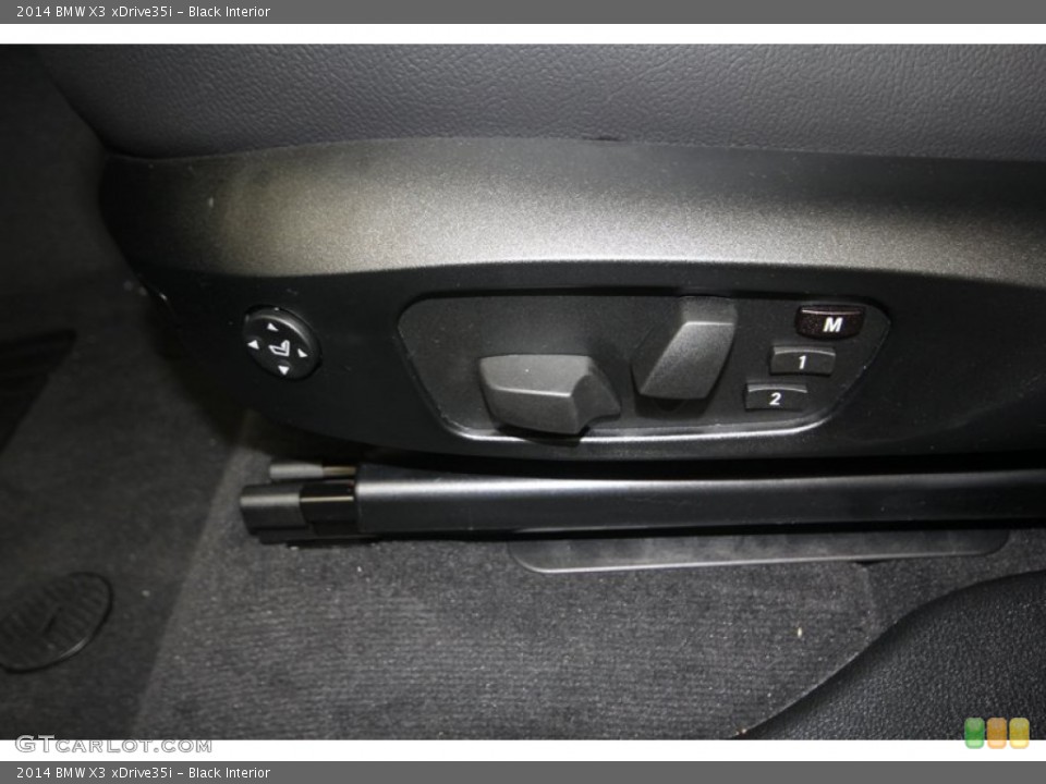 Black Interior Controls for the 2014 BMW X3 xDrive35i #82947534