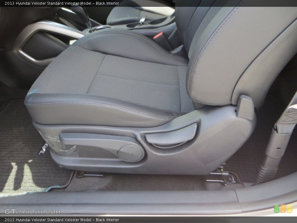 Black Interior Front Seat for the 2013 Hyundai Veloster  #82955283