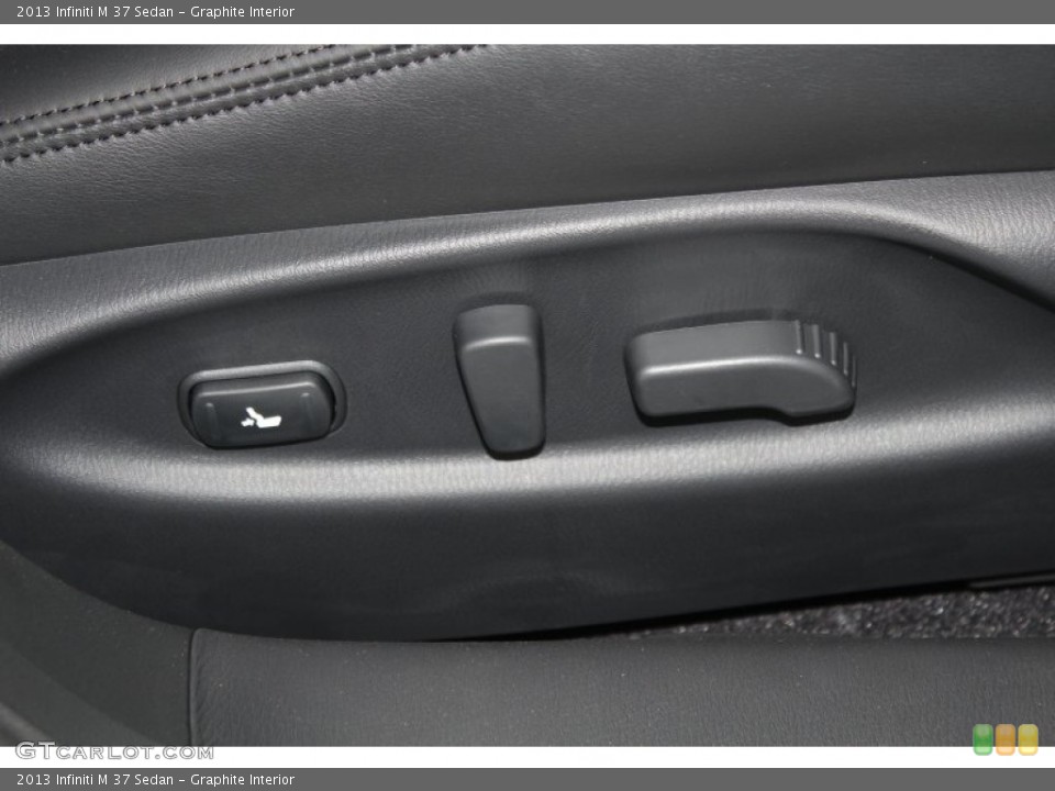 Graphite Interior Controls for the 2013 Infiniti M 37 Sedan #82967809