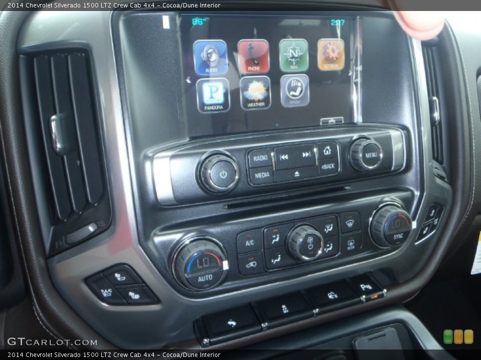 Cocoa/Dune Interior Controls for the 2014 Chevrolet Silverado 1500 LTZ Crew Cab 4x4 #82972391