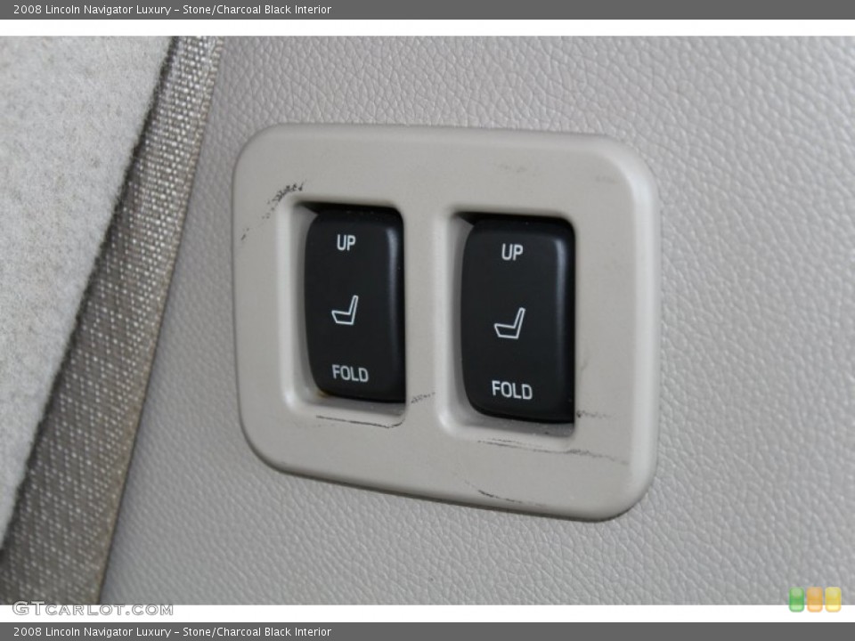 Stone/Charcoal Black Interior Controls for the 2008 Lincoln Navigator Luxury #82981889