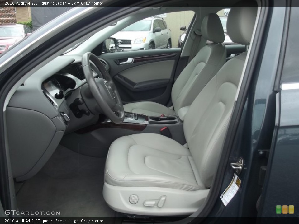 Light Gray Interior Photo for the 2010 Audi A4 2.0T quattro Sedan #82991963