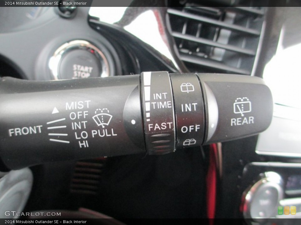 Black Interior Controls for the 2014 Mitsubishi Outlander SE #83005914