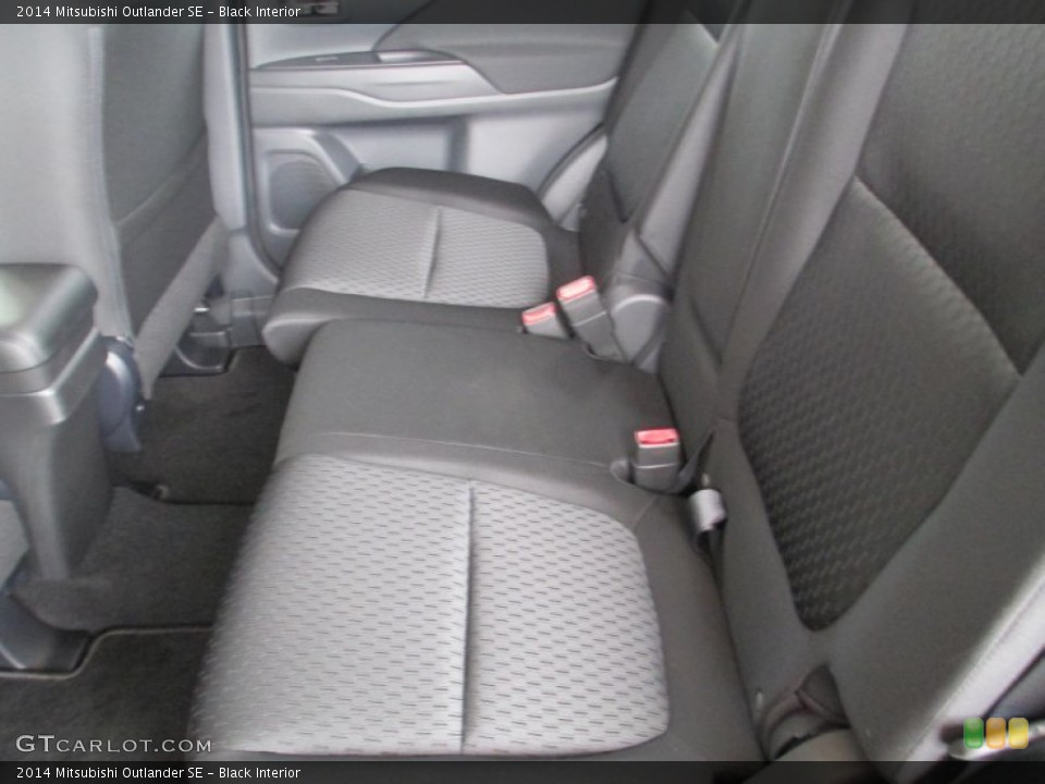 Black Interior Rear Seat for the 2014 Mitsubishi Outlander SE #83006131
