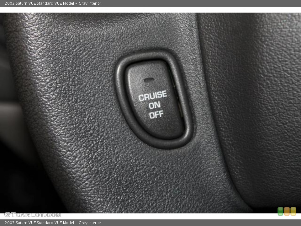 Gray Interior Controls for the 2003 Saturn VUE  #83011211
