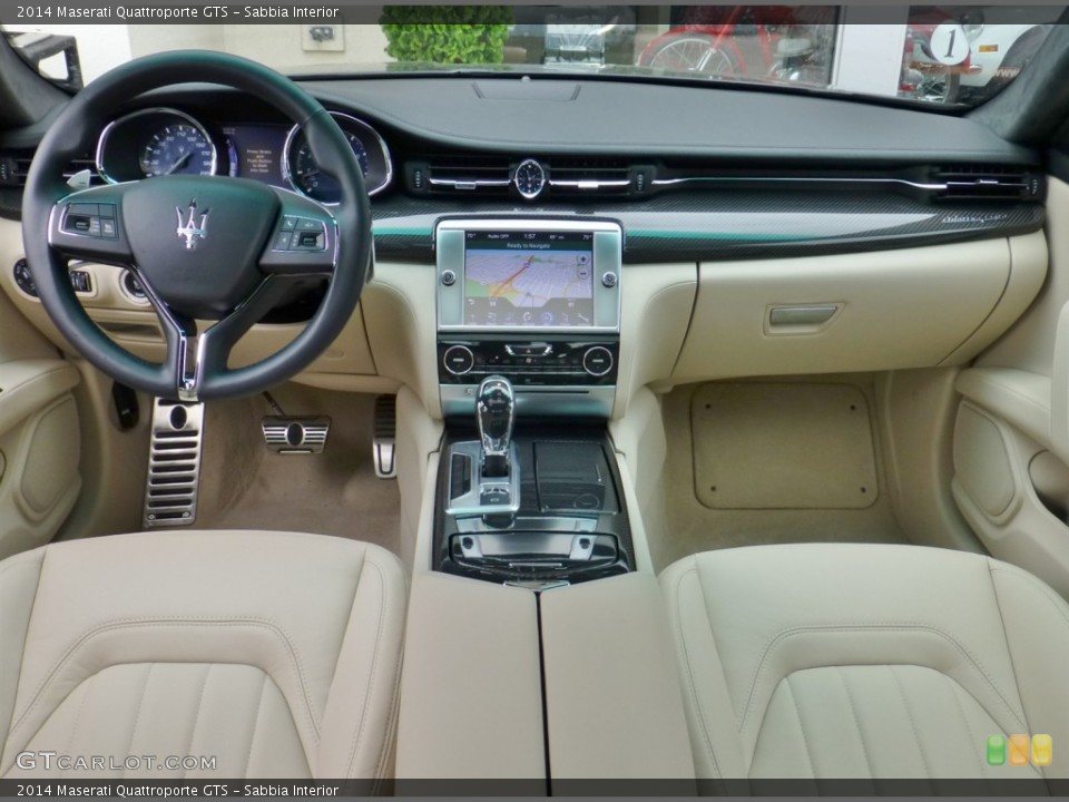 Sabbia Interior Dashboard for the 2014 Maserati Quattroporte GTS #83012339