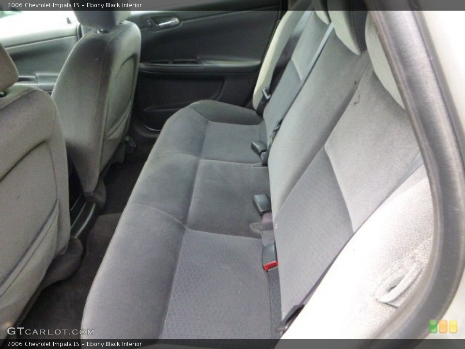 Ebony Black Interior Rear Seat for the 2006 Chevrolet Impala LS #83032830