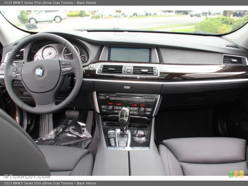 Black Interior Dashboard for the 2013 BMW 5 Series 550i xDrive Gran Turismo #83062167