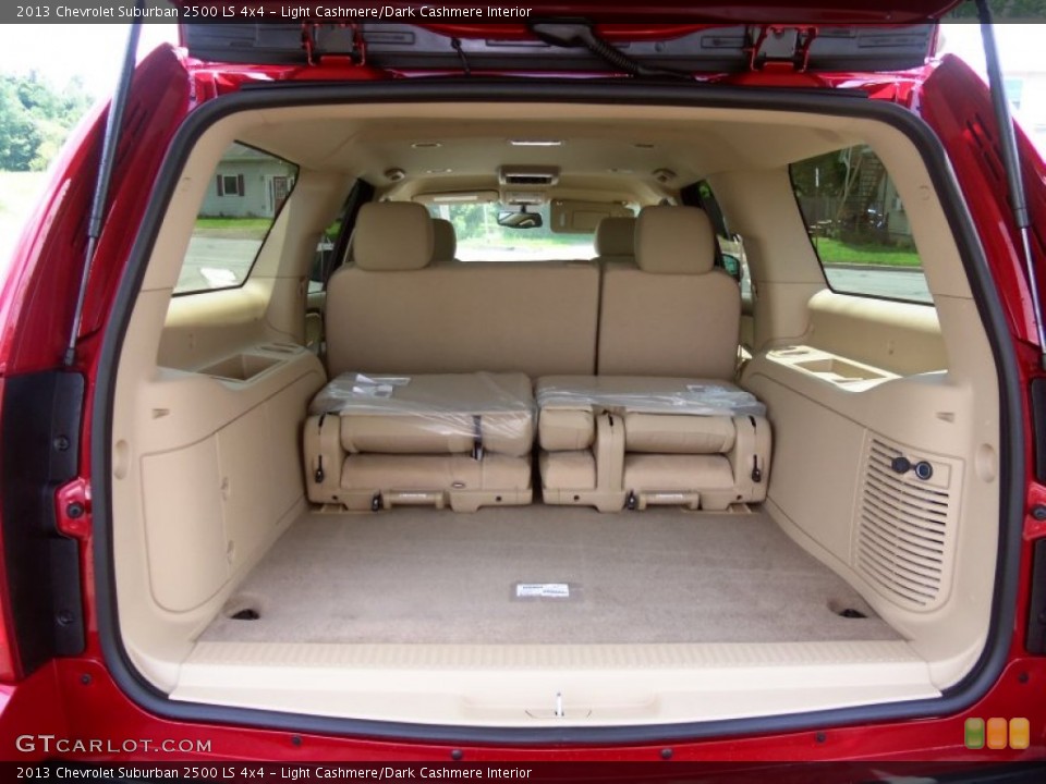 Light Cashmere/Dark Cashmere Interior Trunk for the 2013 Chevrolet Suburban 2500 LS 4x4 #83067008
