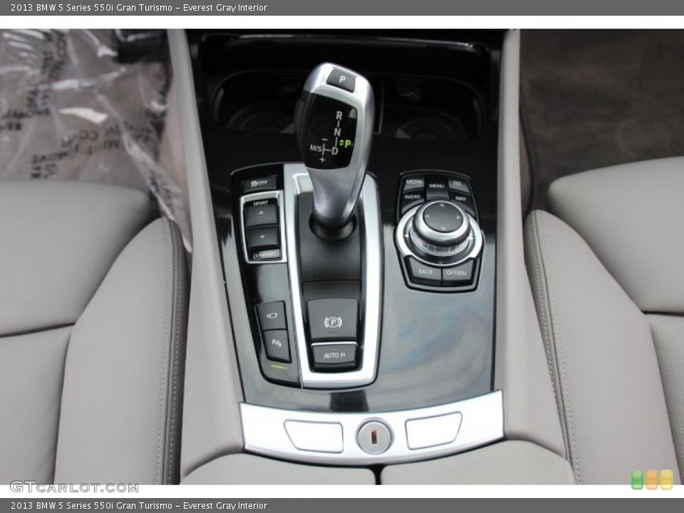 Everest Gray Interior Transmission for the 2013 BMW 5 Series 550i Gran Turismo #83072549