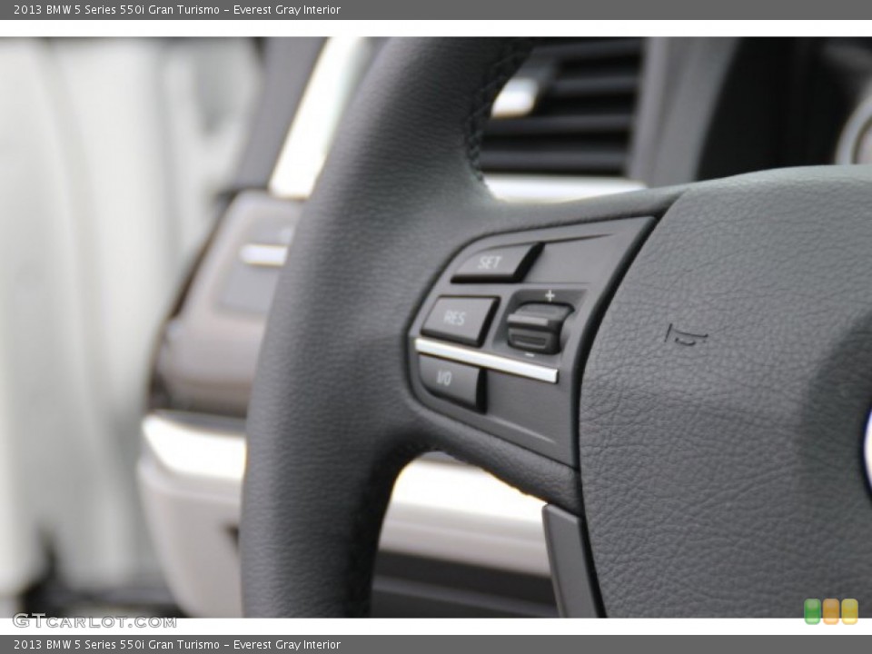 Everest Gray Interior Controls for the 2013 BMW 5 Series 550i Gran Turismo #83072589