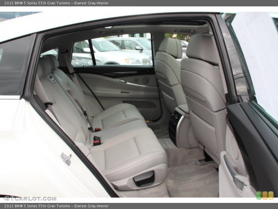 Everest Gray Interior Rear Seat for the 2013 BMW 5 Series 550i Gran Turismo #83072734