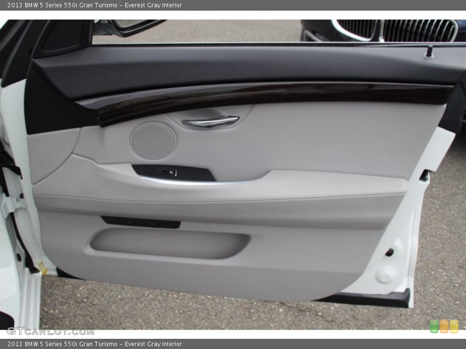 Everest Gray Interior Door Panel for the 2013 BMW 5 Series 550i Gran Turismo #83072777