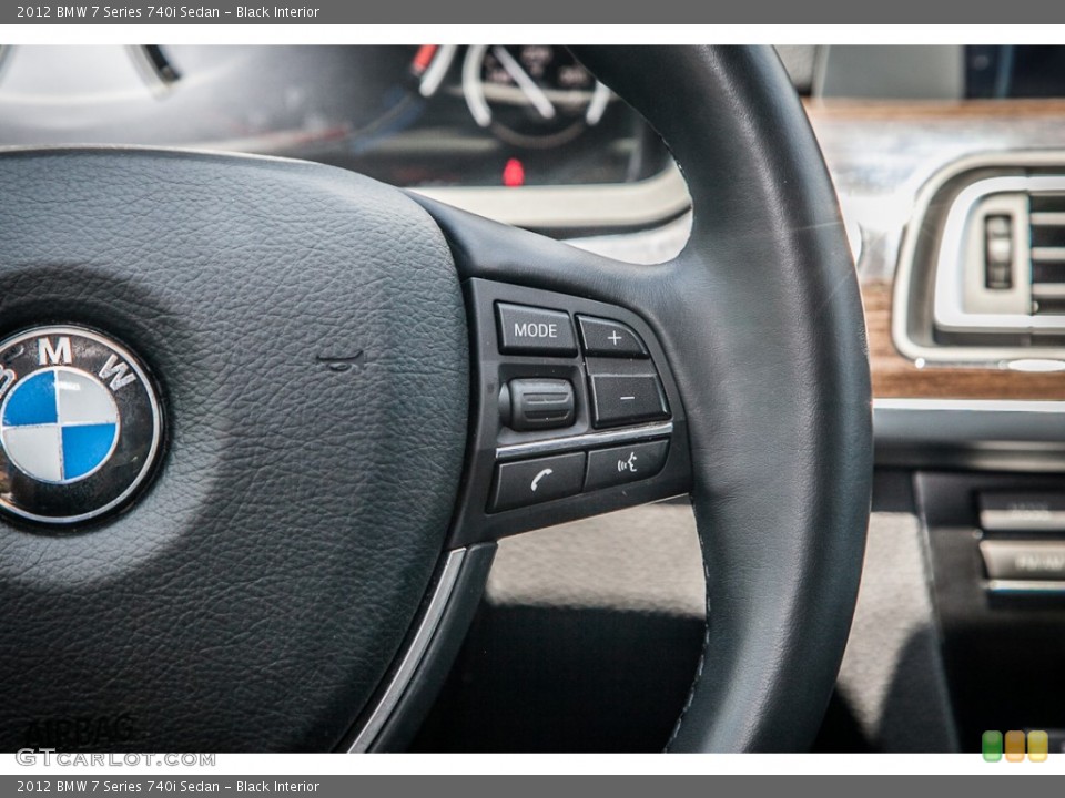Black Interior Controls for the 2012 BMW 7 Series 740i Sedan #83088926