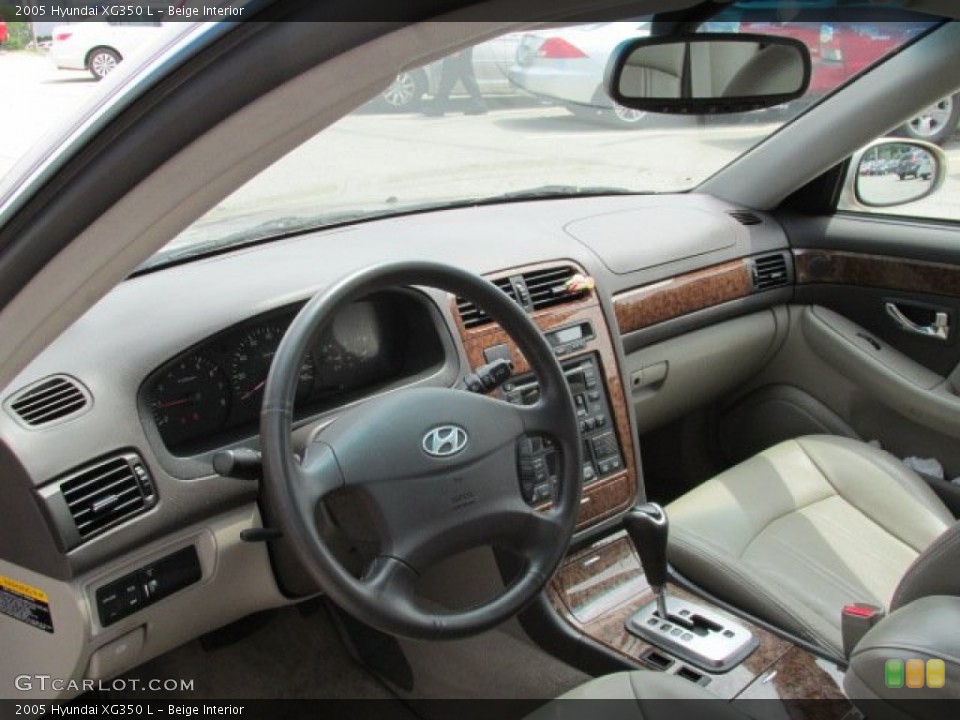 Beige 2005 Hyundai XG350 Interiors