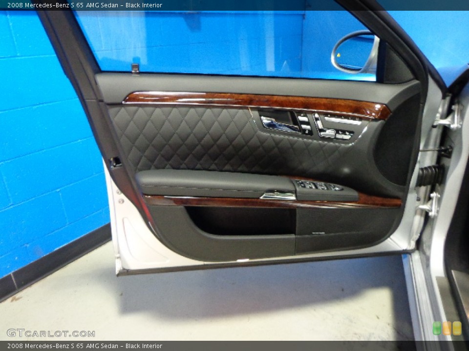 Black Interior Door Panel for the 2008 Mercedes-Benz S 65 AMG Sedan #83106303