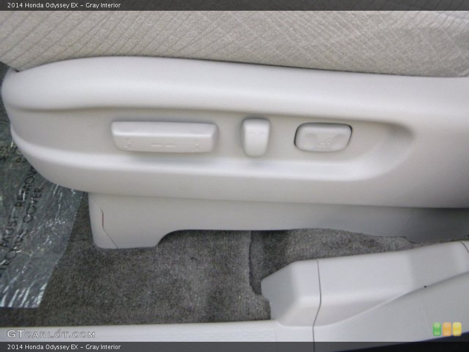 Gray Interior Controls for the 2014 Honda Odyssey EX #83108957