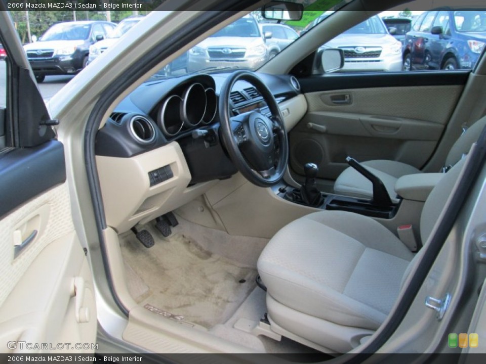 Beige Interior Photo for the 2006 Mazda MAZDA3 i Sedan #83123227
